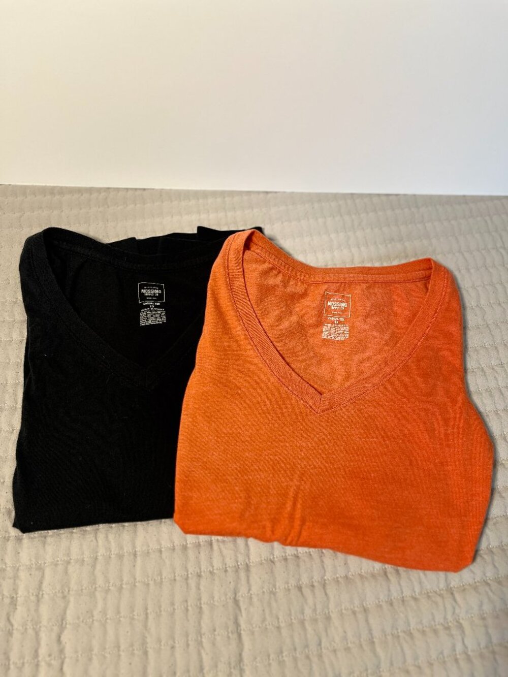 Mossimo Long sleeve vneck tees